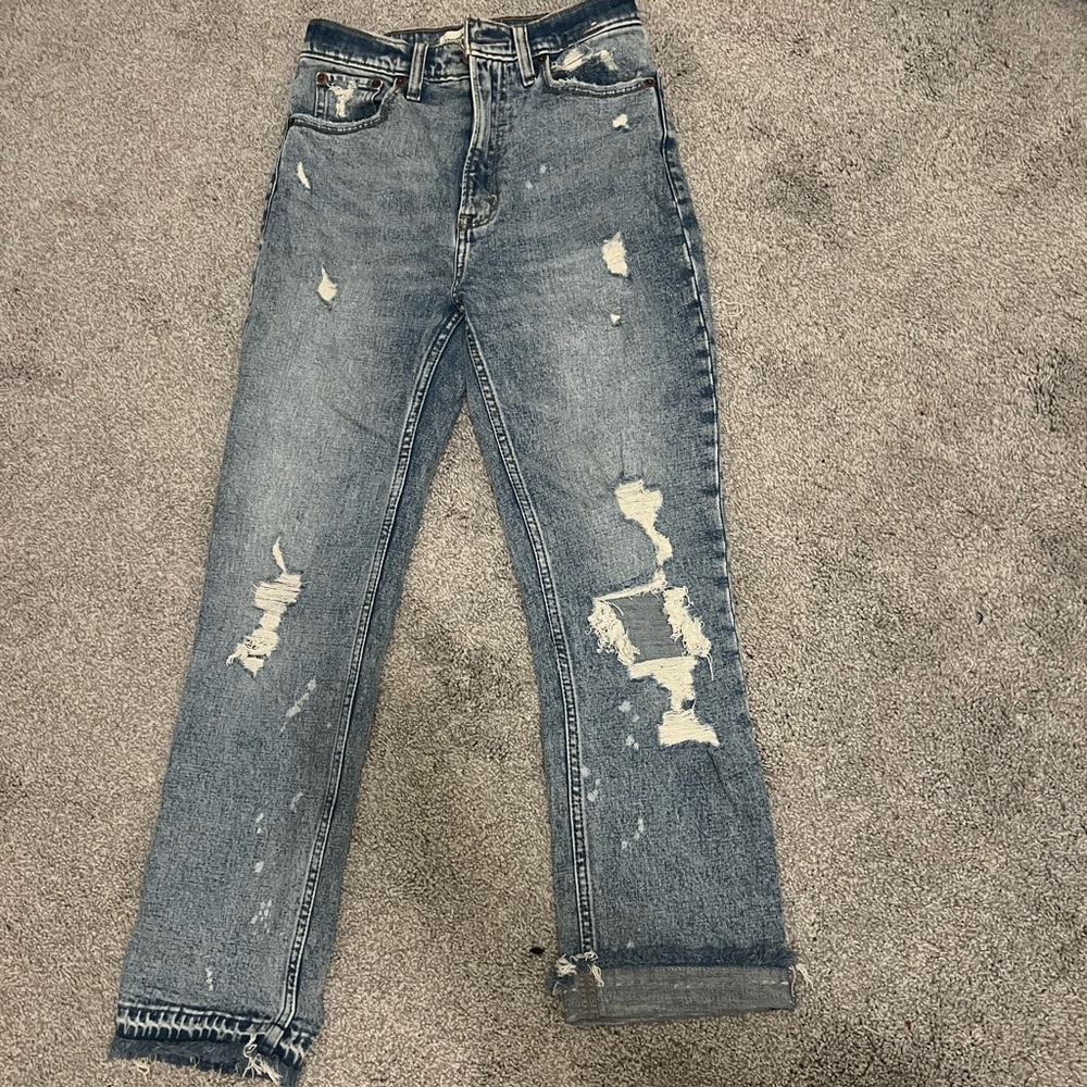 Abercrombie Ultra high rise ankle straight Jean